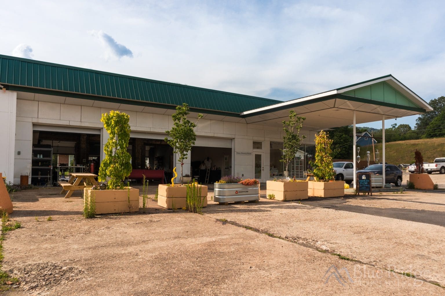 15+ Best Things to Do in Burnsville NC