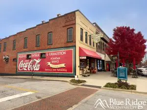 Mikes on Main, Hendersonville, NC